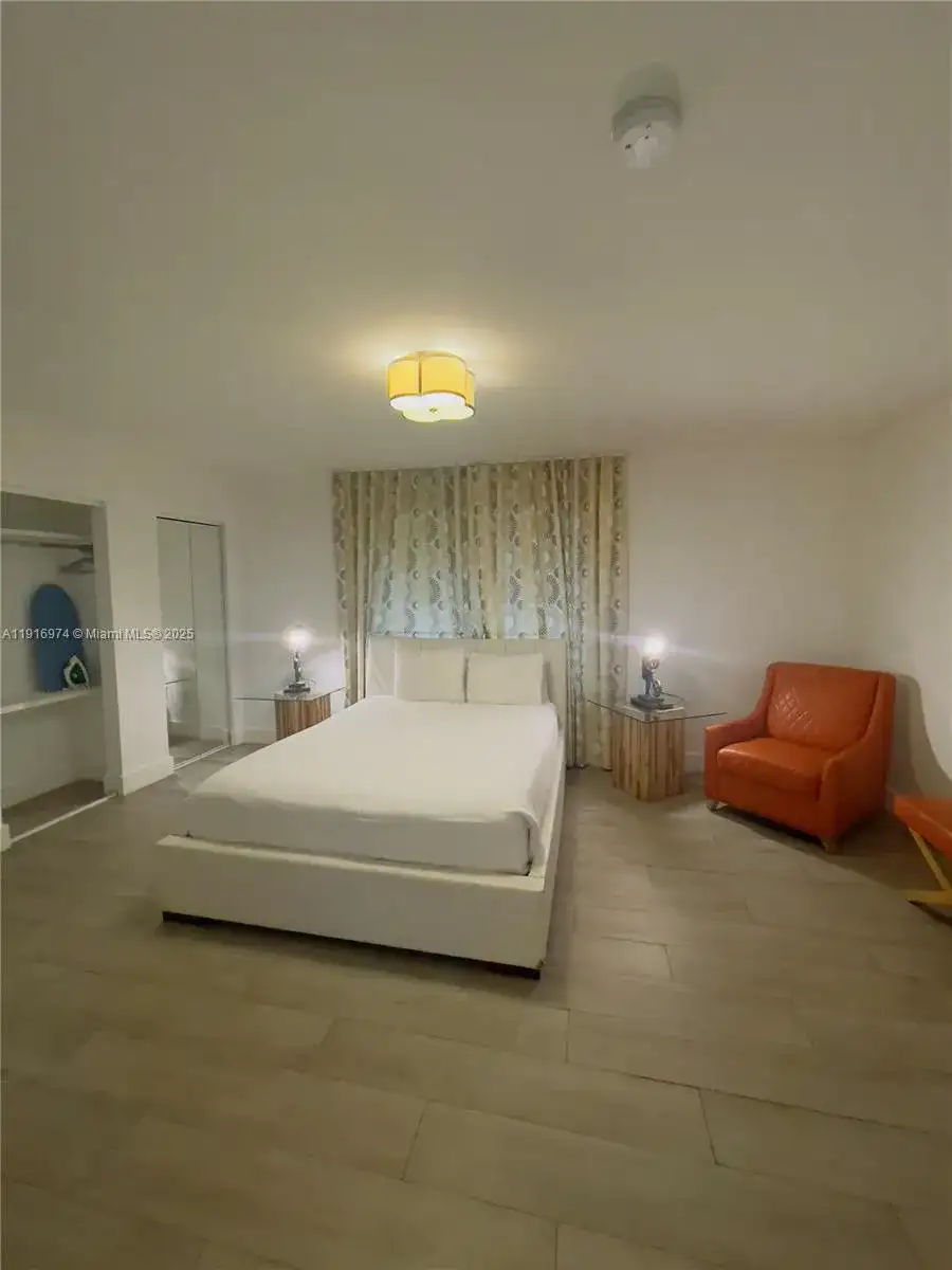 7600 Harding Ave # 707, Miami Beach FL 33141 photo 3