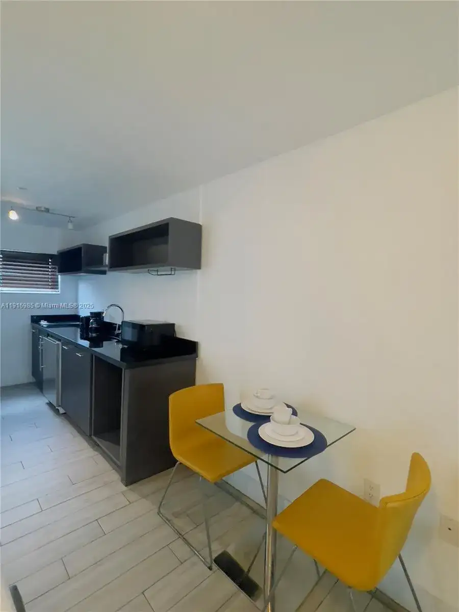 240 76th St # 205, Miami Beach FL 33141 photo 3