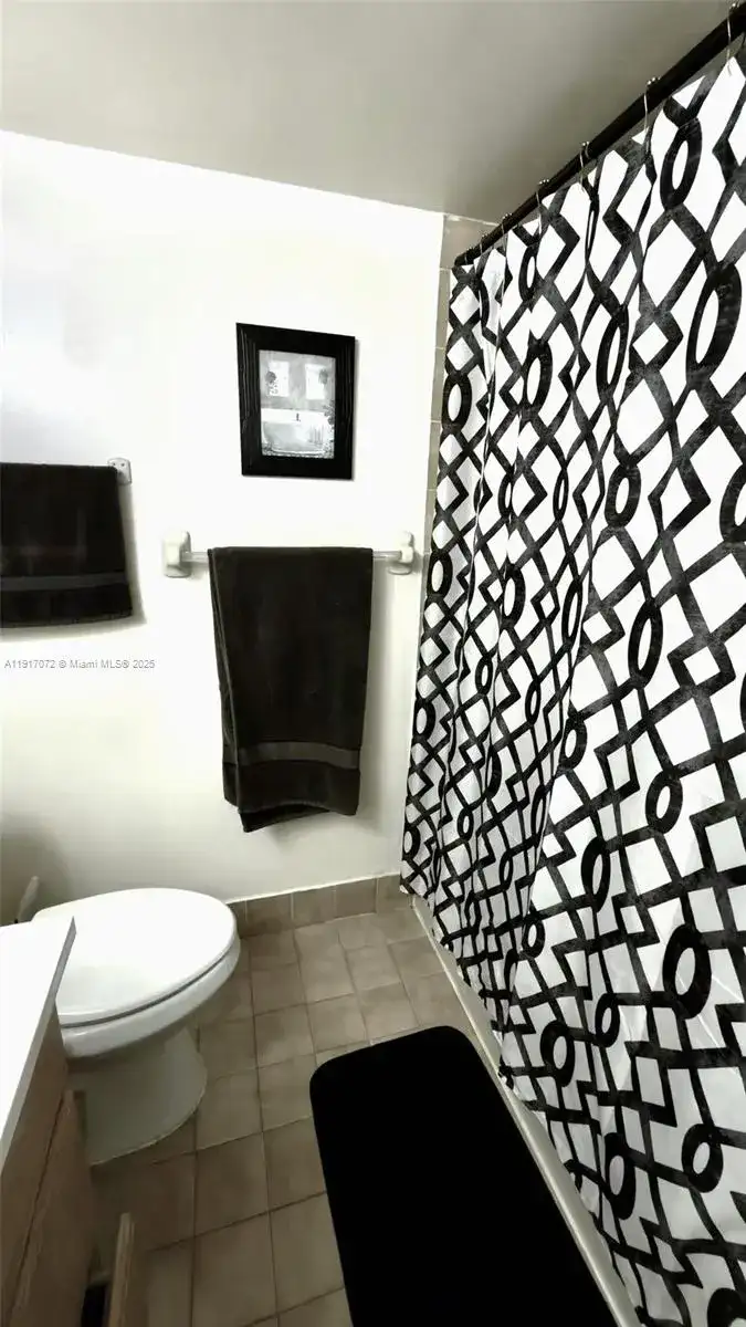 2075 SW 122nd Ave # 429, Miami FL 33175 photo 4