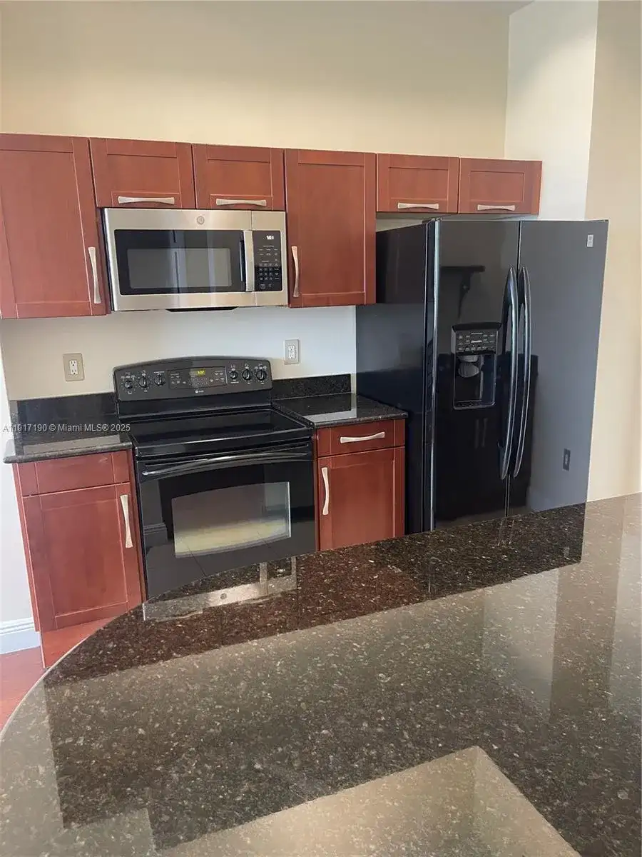 7280 SW 90th St # 708, Miami FL 33156 photo 2