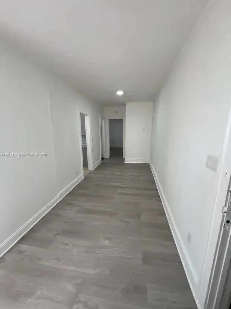 1560 SW 5th St # 11, Miami FL 33135 photo 3