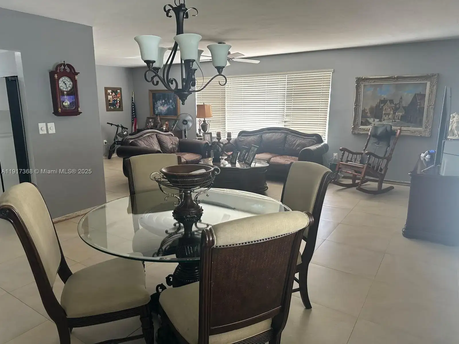 1720 SW 87th Ave, Miami FL 33165 photo 3
