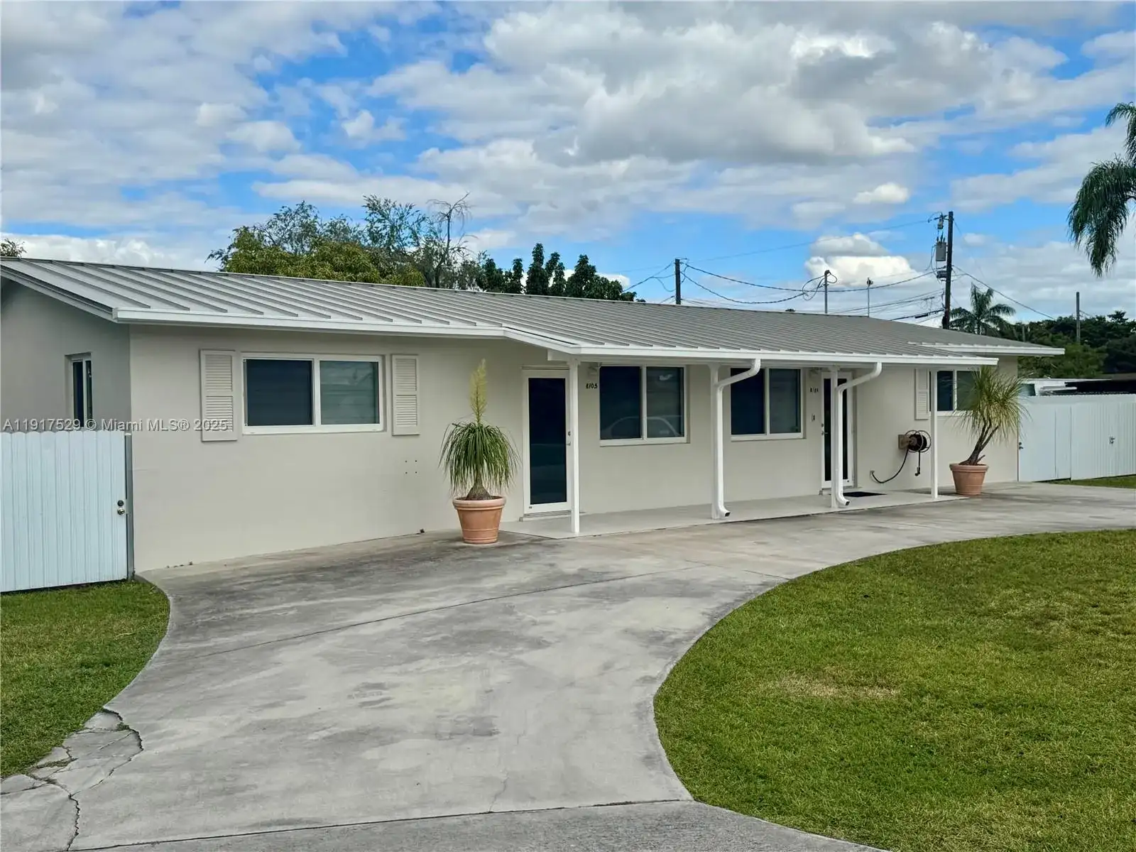 8101 SW 4th St # 8101, Miami FL 33144 photo 2