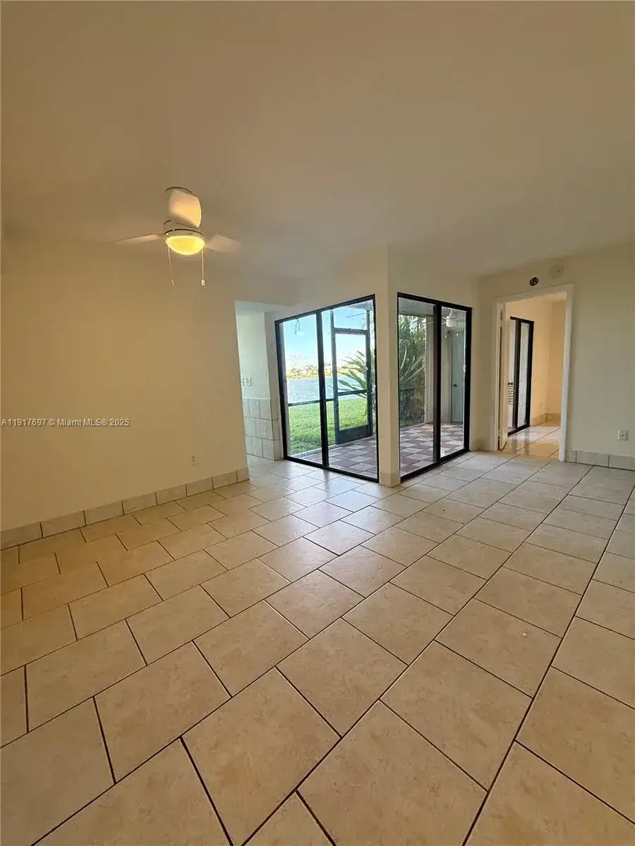 1303 S Liberty Ave # 1303J, Homestead FL 33034 photo 2