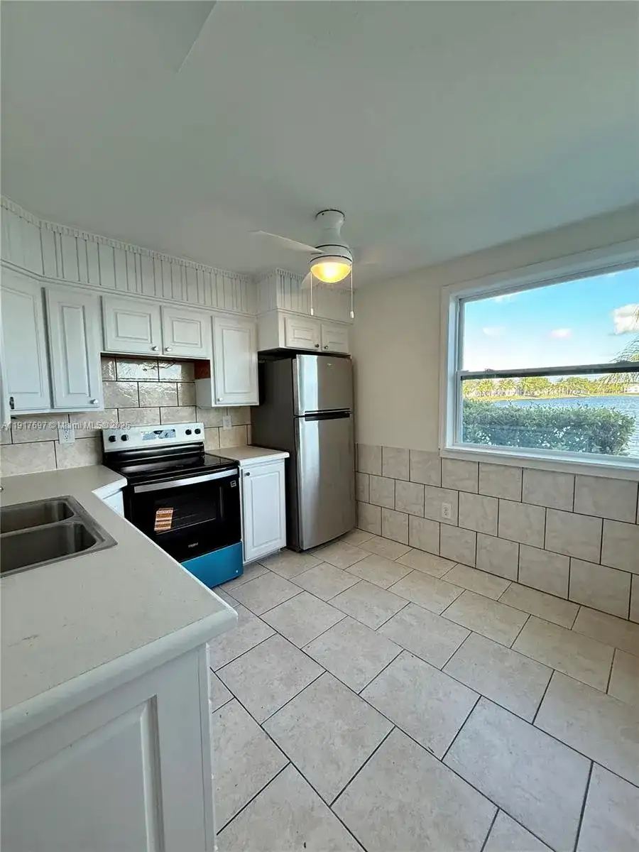 1303 S Liberty Ave # 1303J, Homestead FL 33034 photo 3