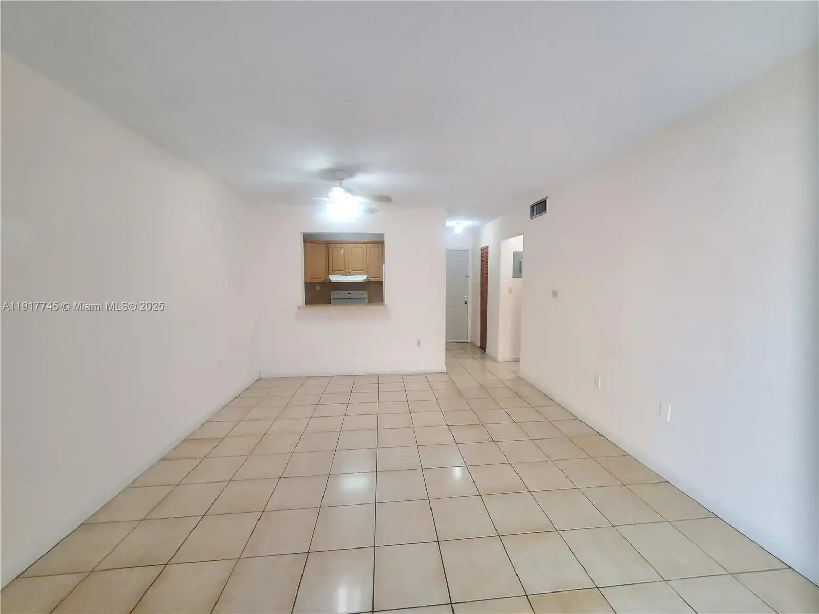 1008 NW 45th Ave # 3, Miami FL 33126 photo 4