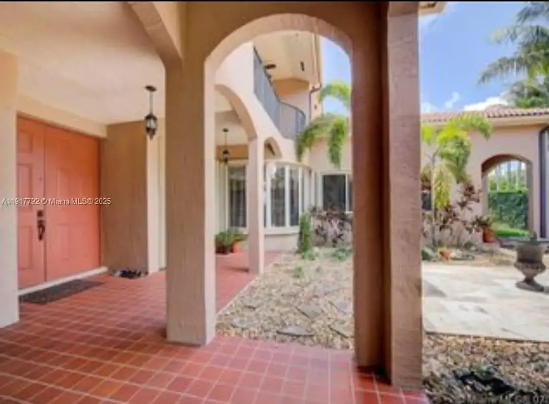 1906 SE 23rd Ct, Homestead FL 33035 photo 3