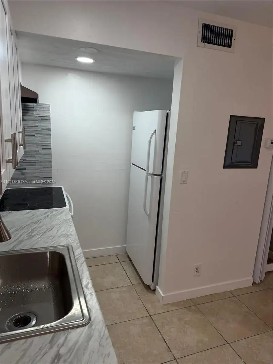 4301 NW 19th St # 7, Lauderhill FL 33313 photo 5