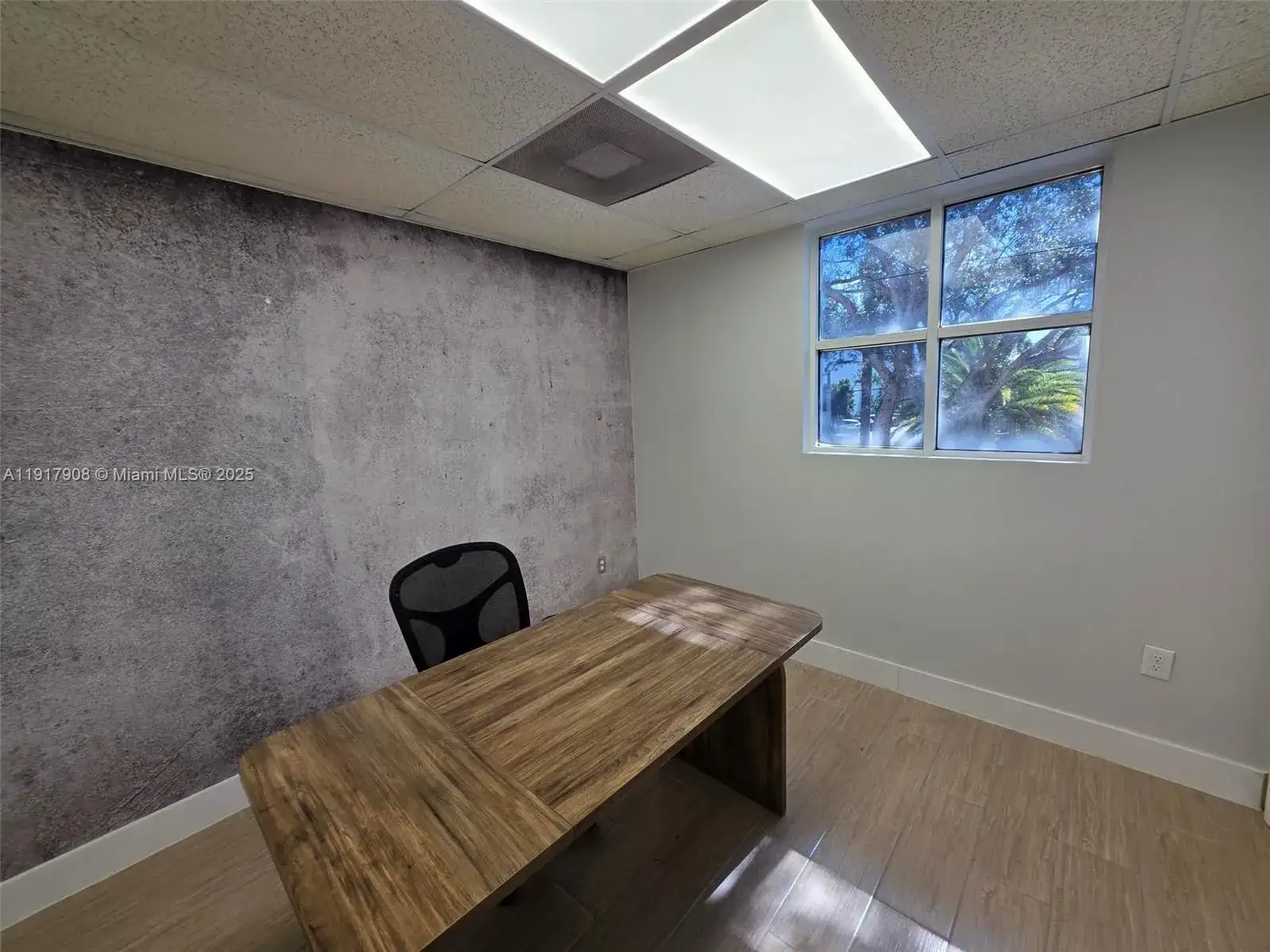 8555 NW 29th St, Doral FL 33122 photo 3