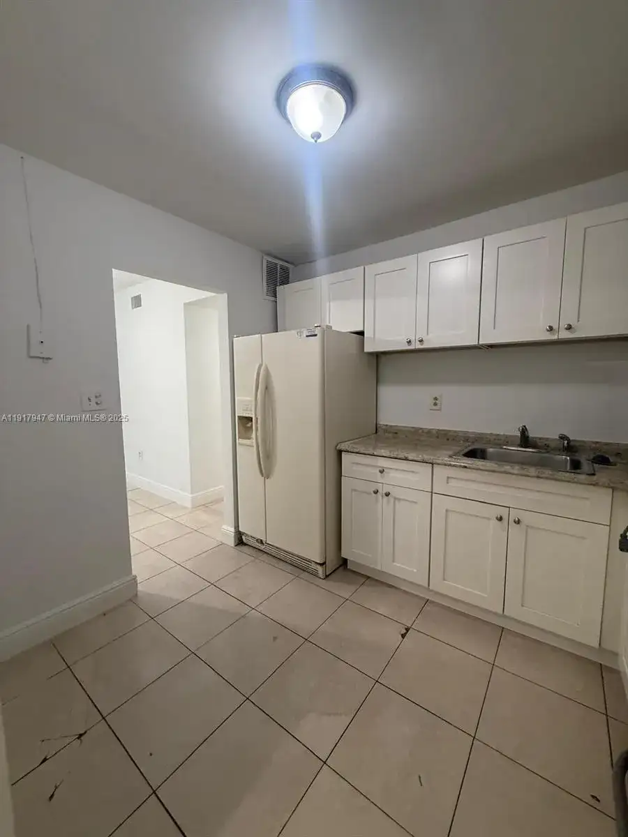 4304 NW 9th Ave # 3C, Deerfield Beach FL 33064 photo 4