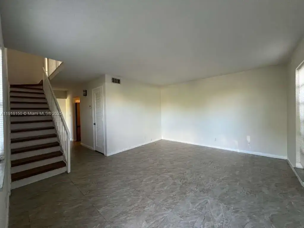 721 SE 1st Way # B18, Deerfield Beach FL 33441 photo 5