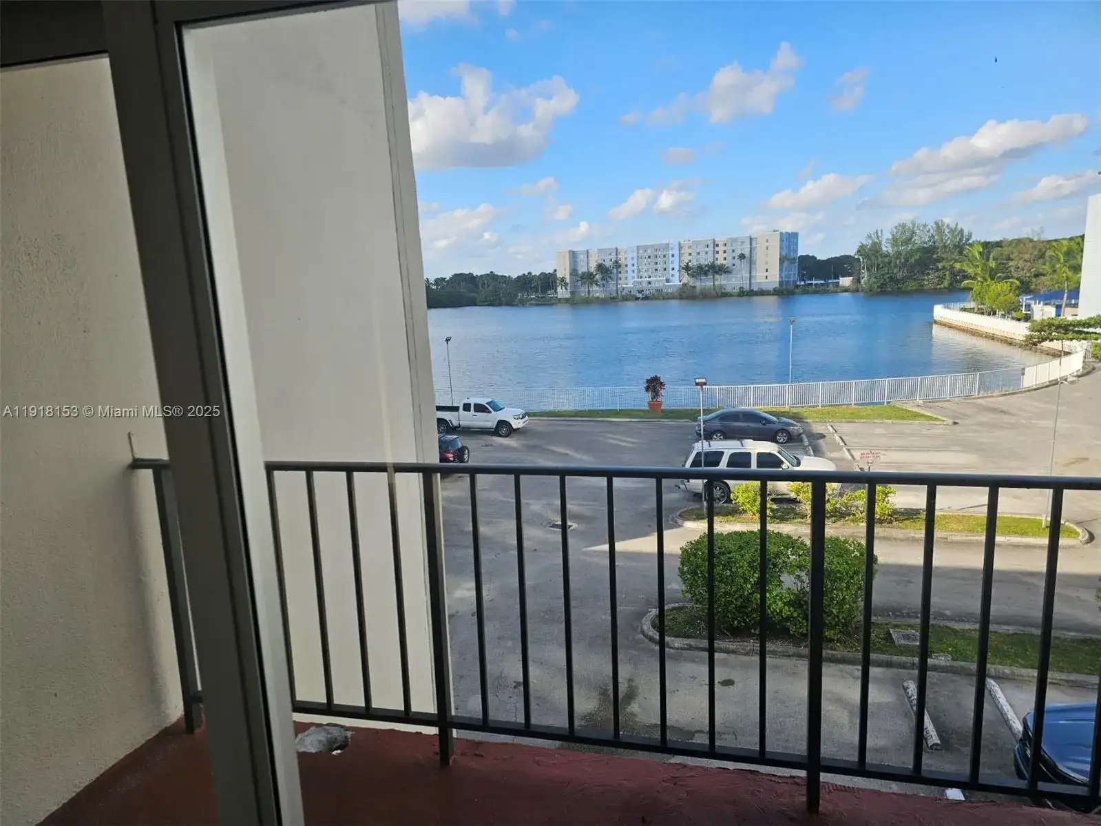 5501 NW 7th St # E302, Miami FL 33126 photo 2