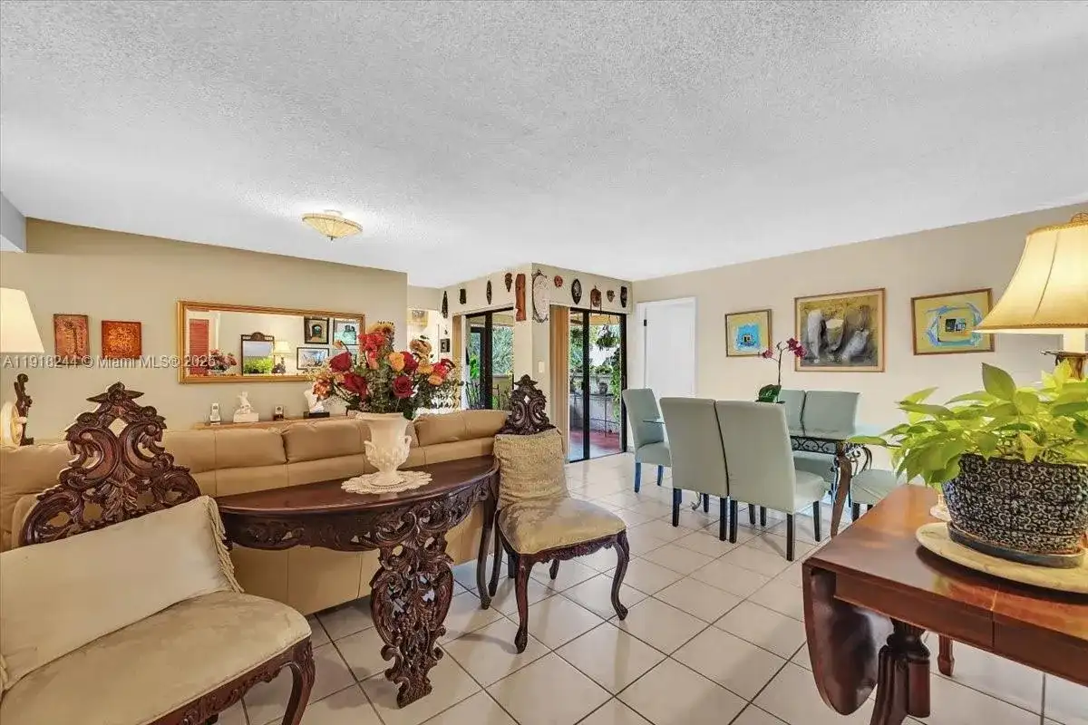 8850 SW 123rd Ct # H201, Miami FL 33186 photo 4