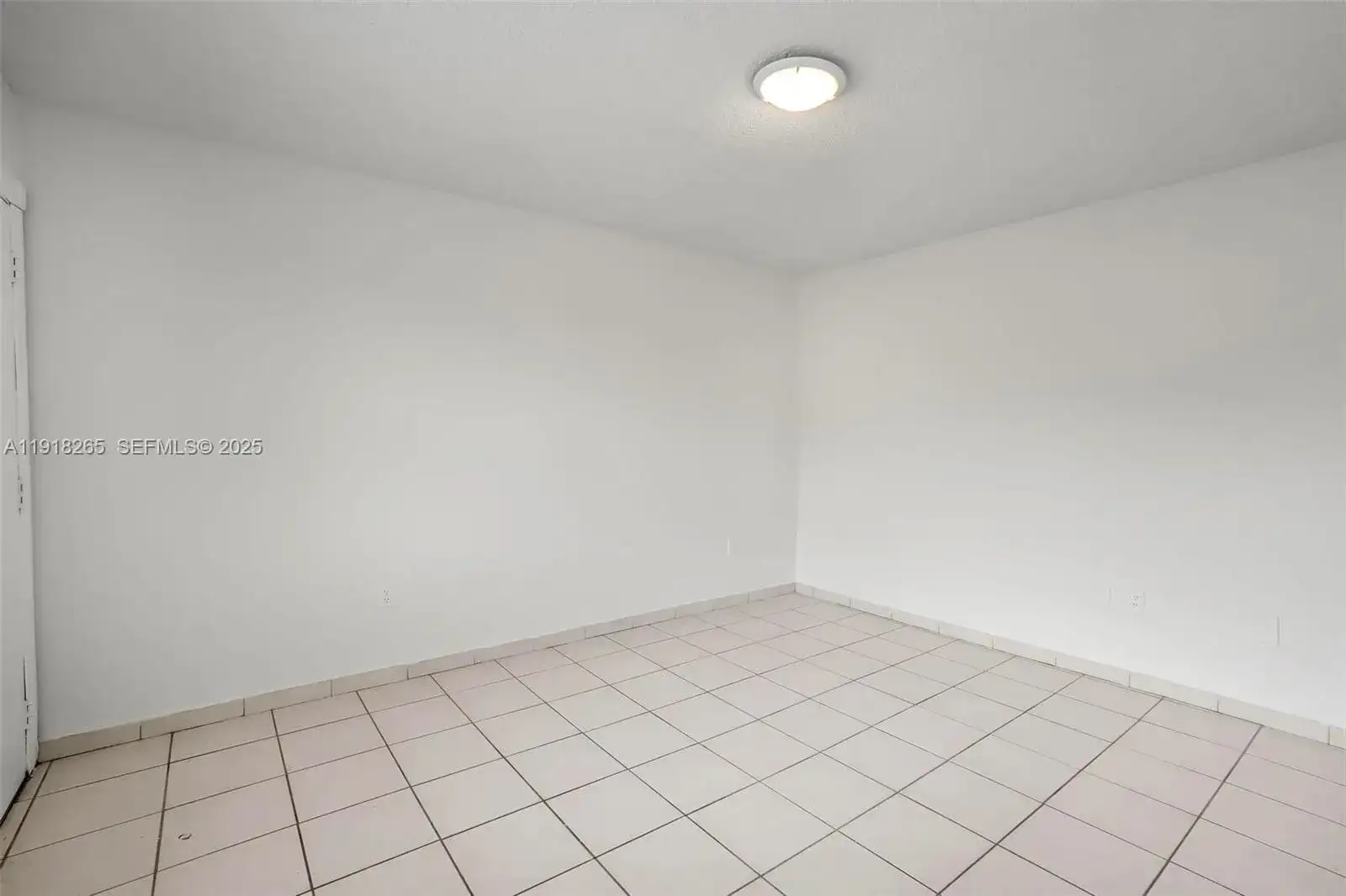 1975 NE 135th St # 3F, North Miami FL 33181 photo 4