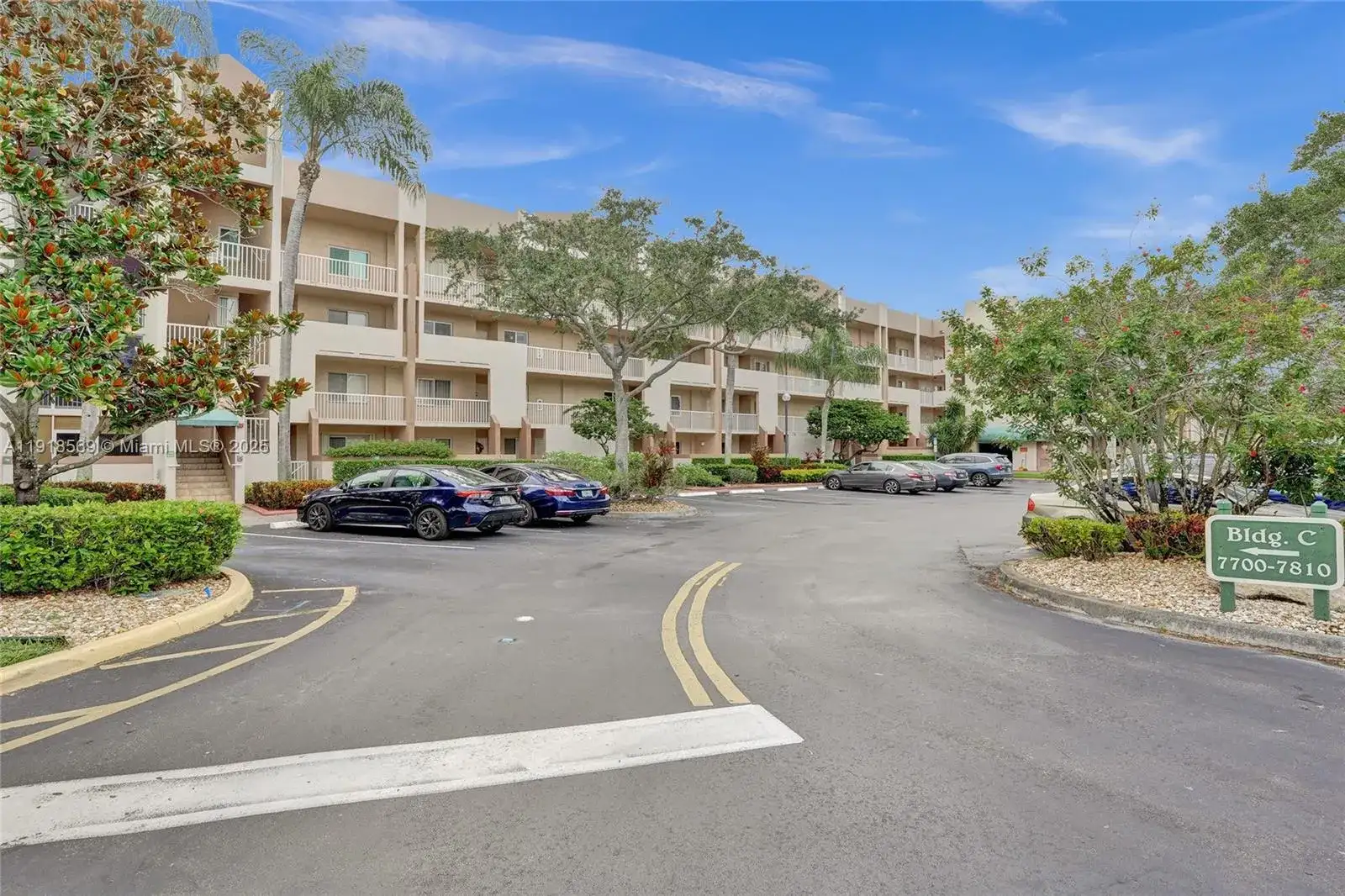 7760 Granville Dr # 303, Tamarac FL 33321 photo 3