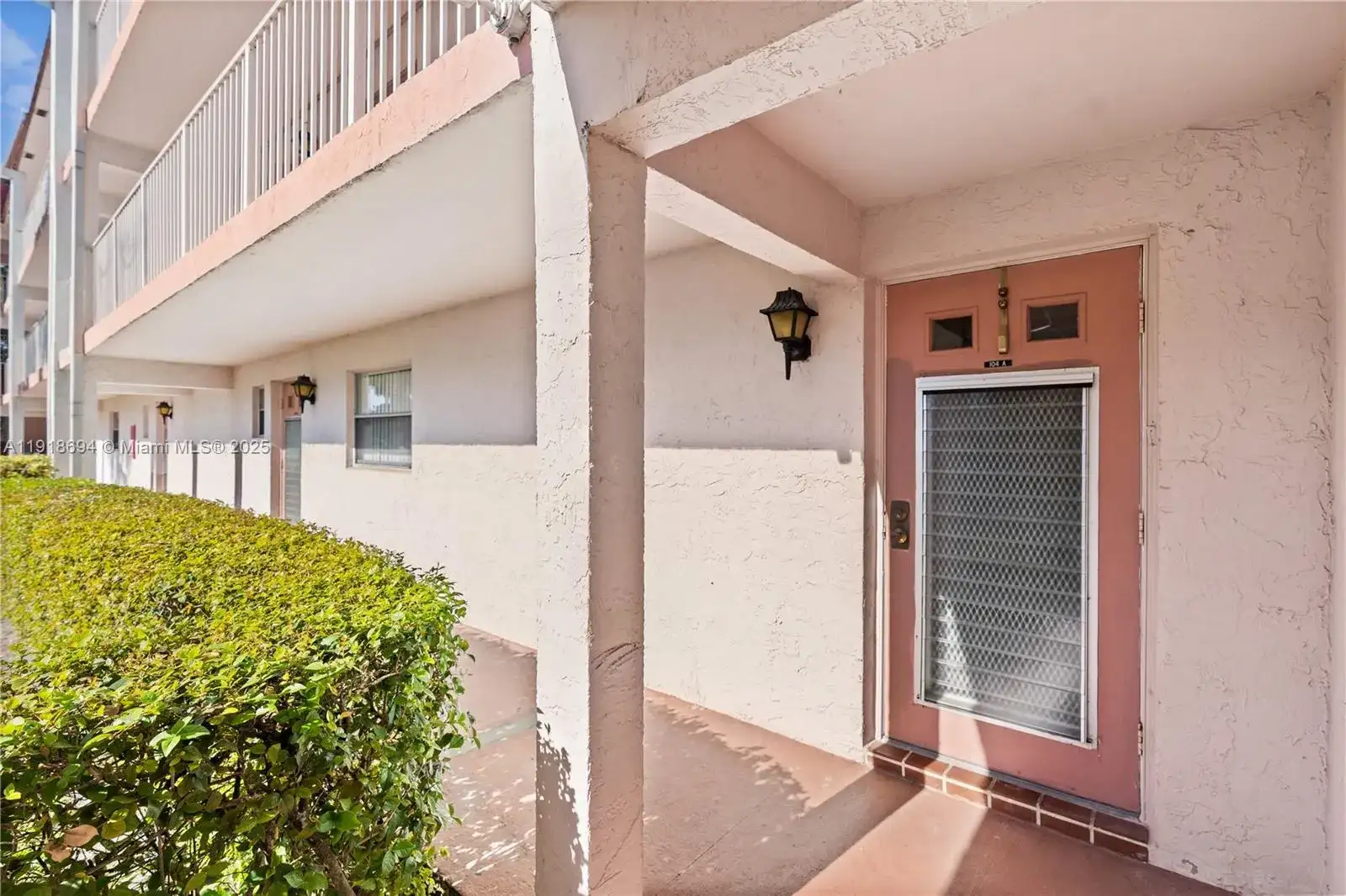 8000 Lagos De Campo Blvd # 104, Tamarac FL 33321 photo 2