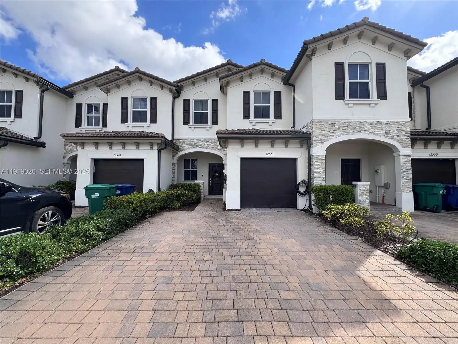 12563 NW 24th Ave, Miami FL 33167 photo 2