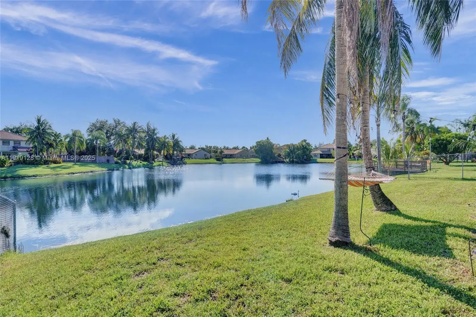 5421 Hawkes Bluff Ave, Davie FL 33331 photo 4