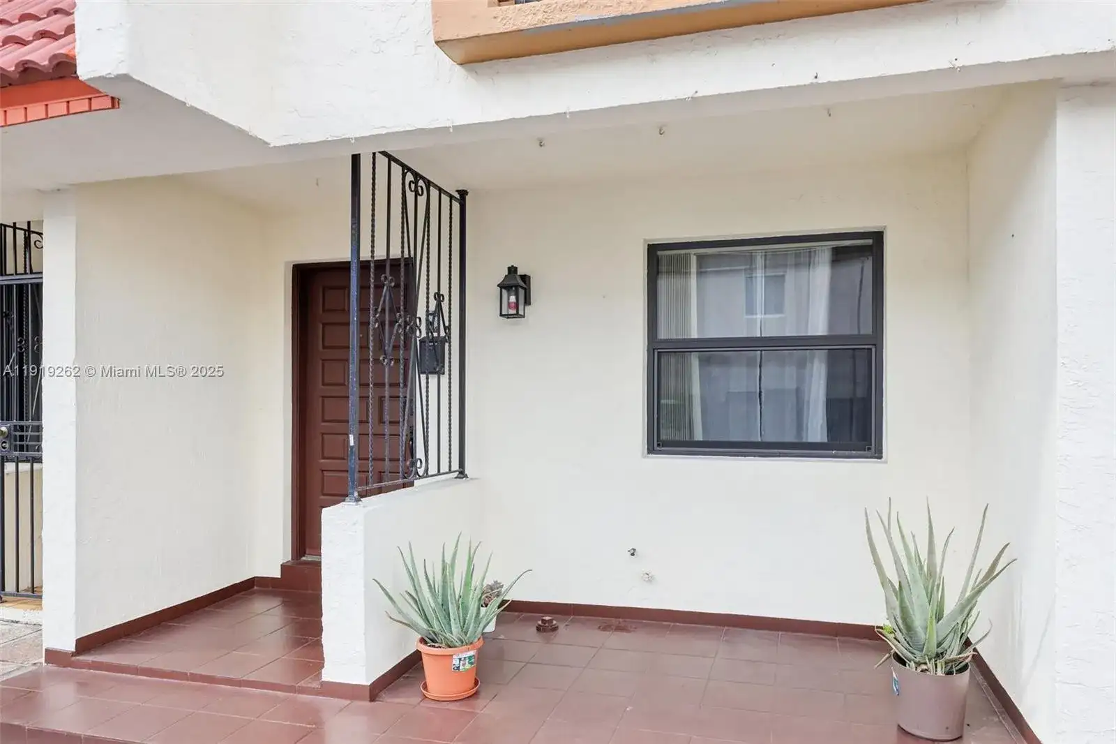 8389 NW 8th St # 7, Miami FL 33126 photo 4