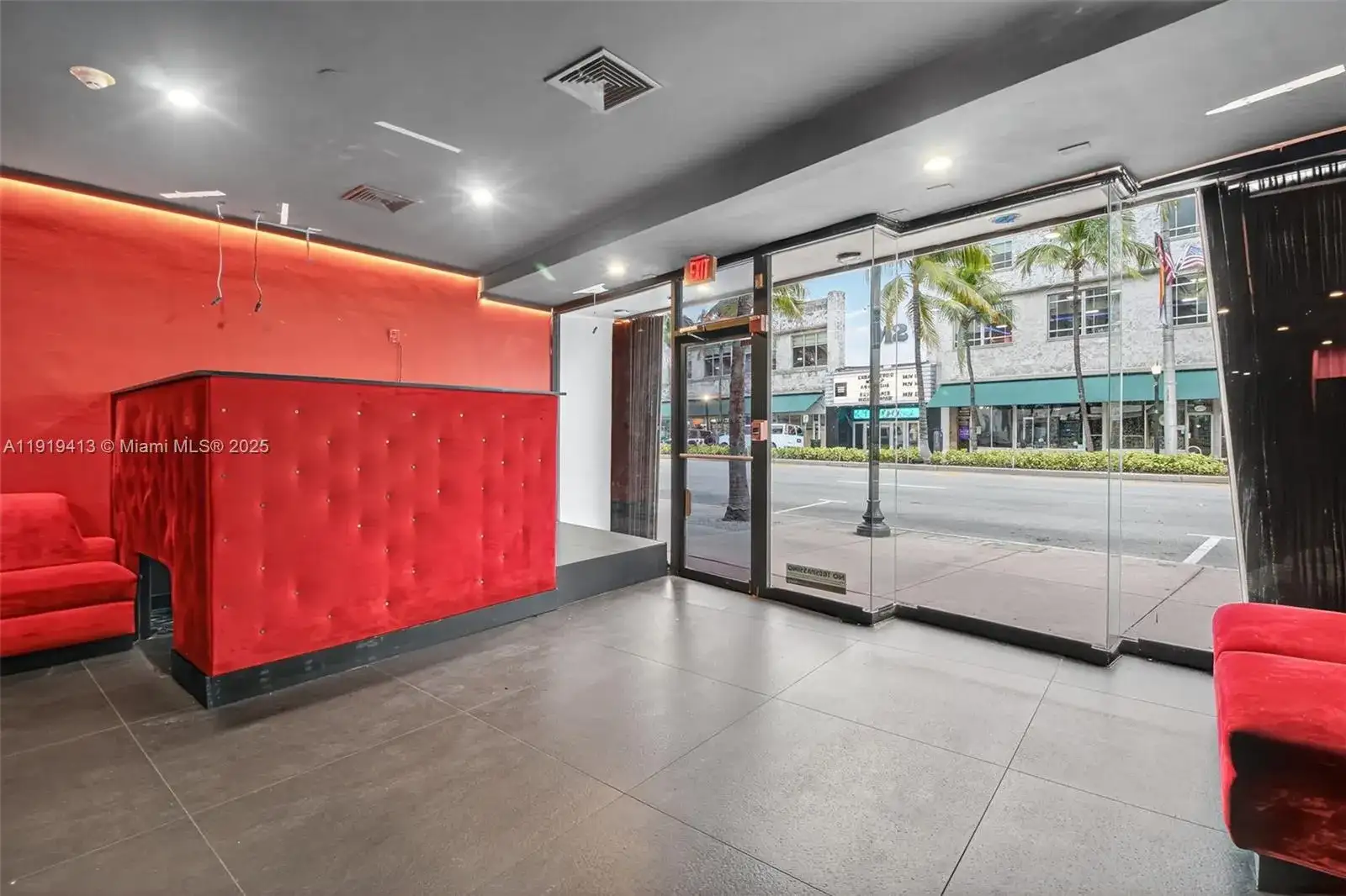 1218 Washington AVE, Miami Beach FL 33139 photo 2