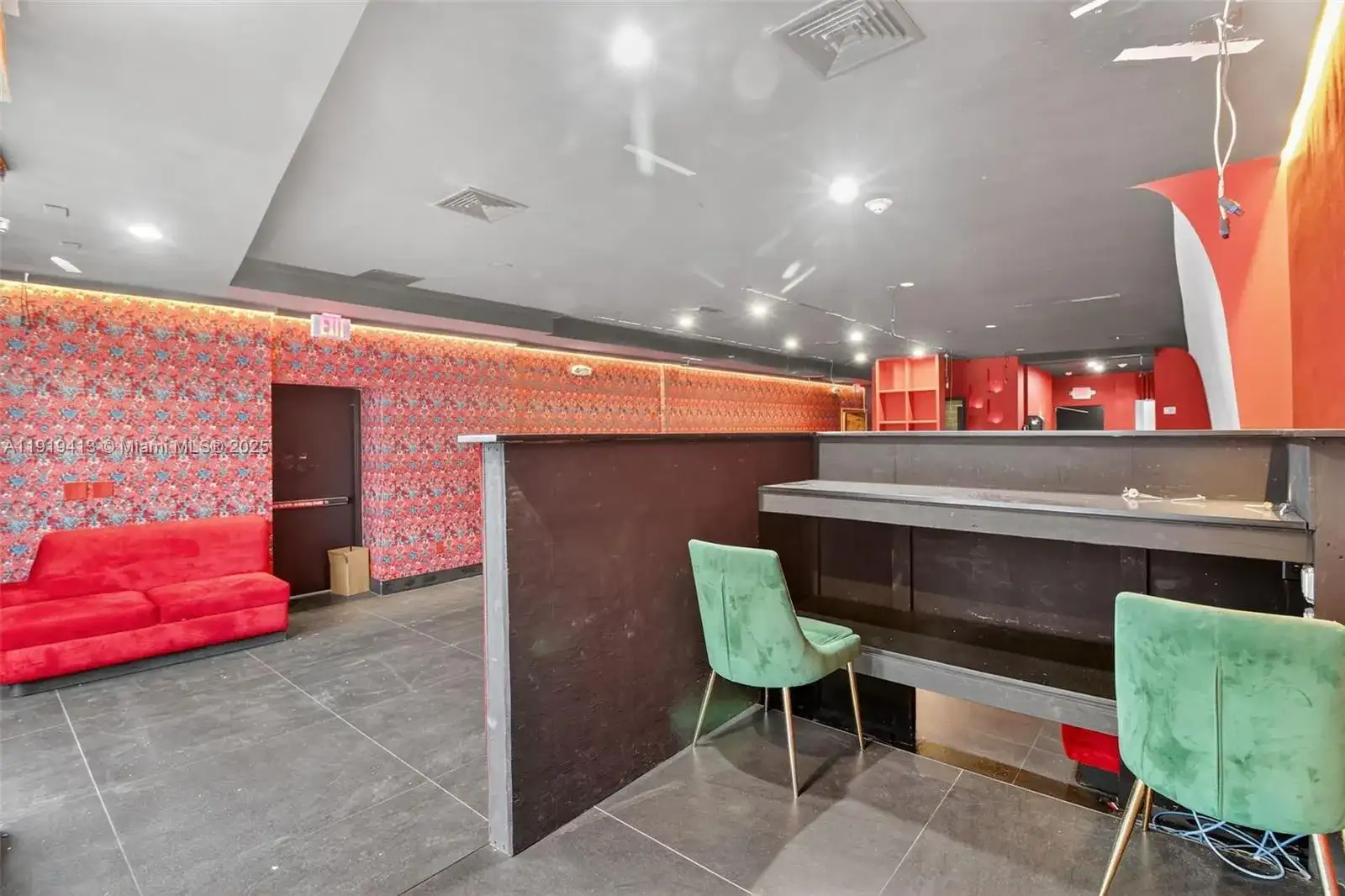 1218 Washington AVE, Miami Beach FL 33139 photo 3