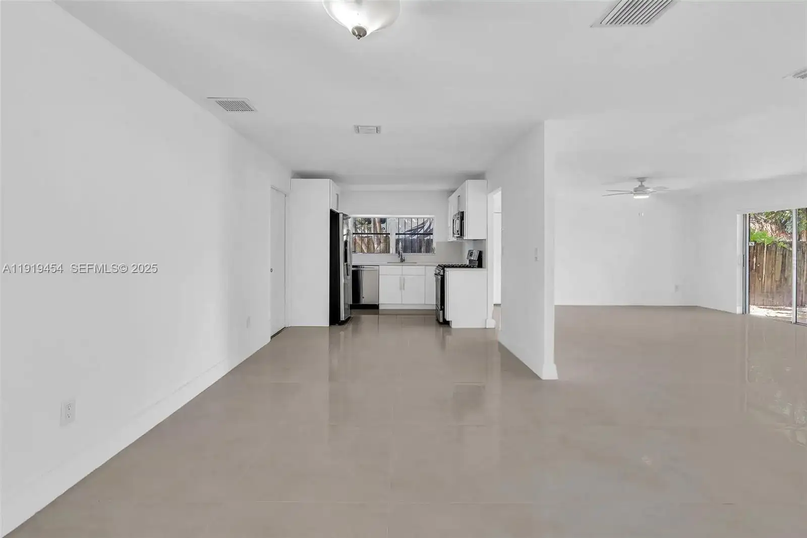 13011 SW 80th St, Miami FL 33183 photo 4