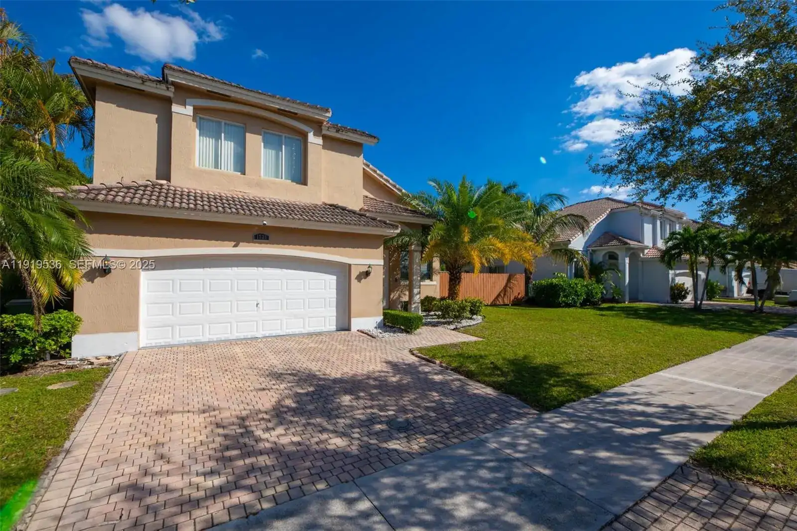 1731 SE 16th Ave, Homestead FL 33035 photo 2