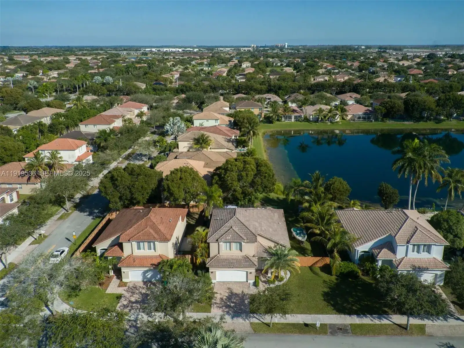 1731 SE 16th Ave, Homestead FL 33035 photo 3