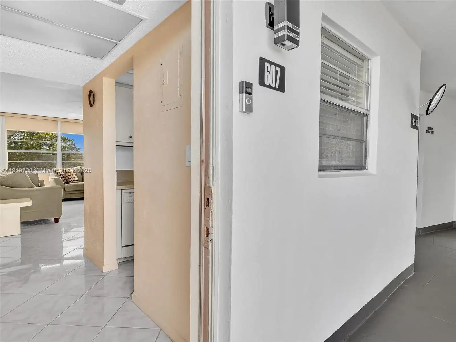5102 NW 36th St # 607, Lauderdale Lakes FL 33319 photo 4