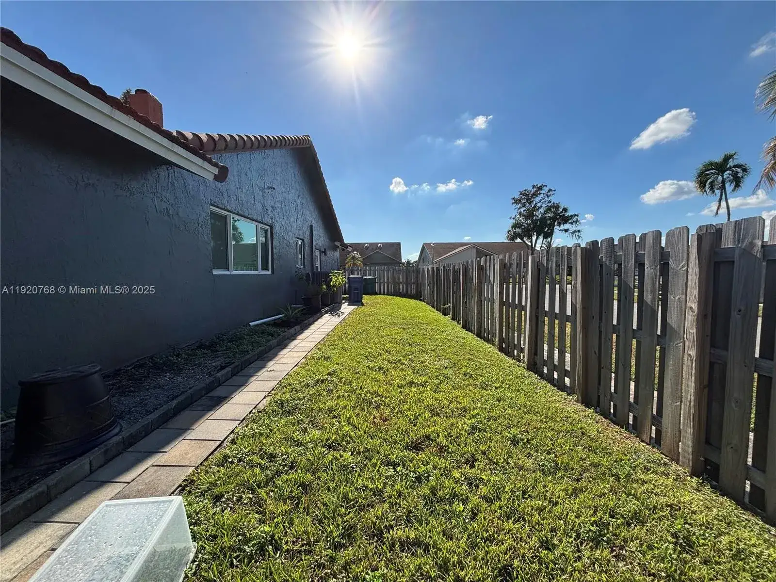 7099 NW 48th Ct, Lauderhill FL 33319 photo 4