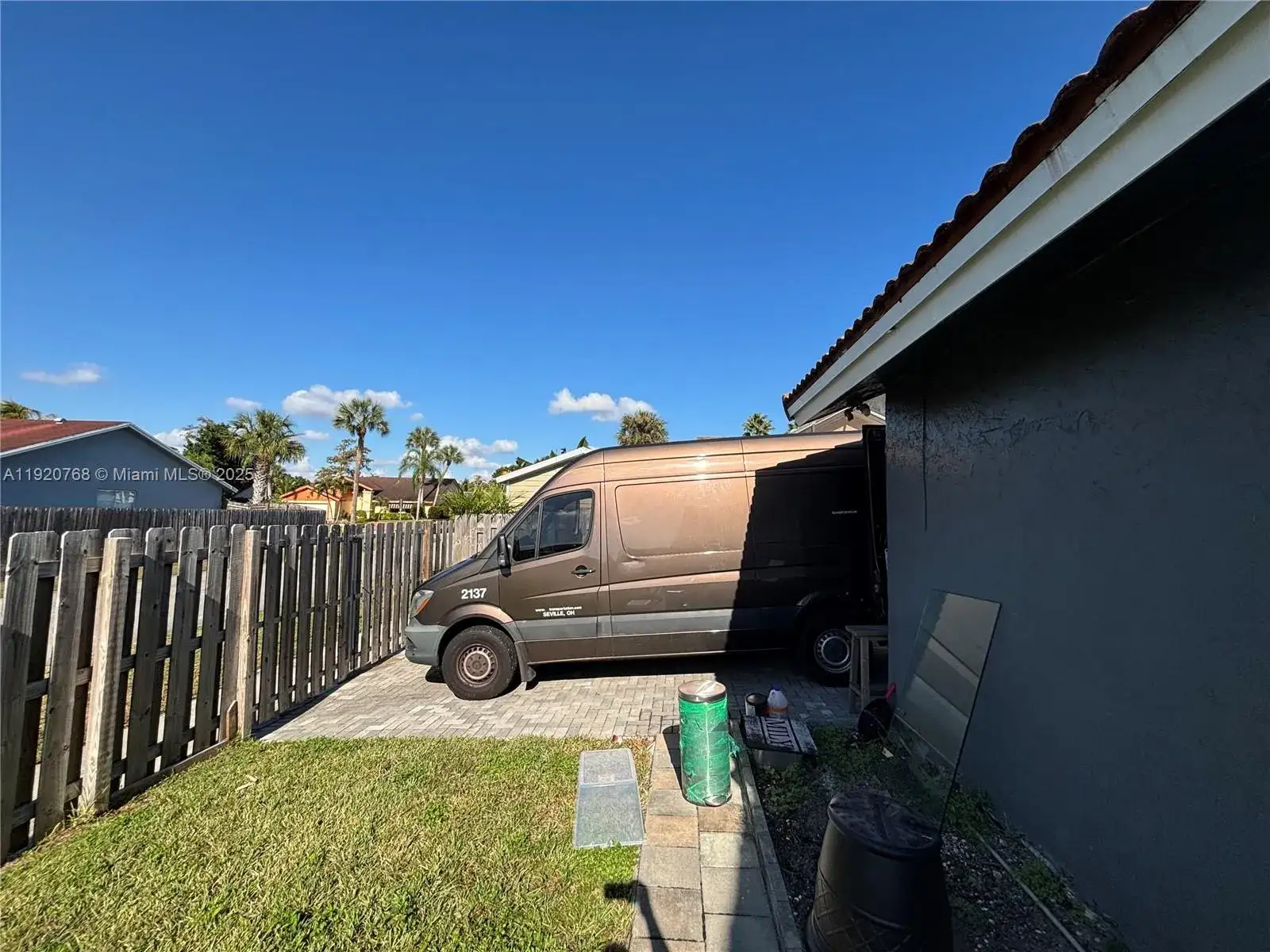 7099 NW 48th Ct, Lauderhill FL 33319 photo 5