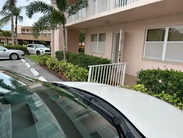 2607 NW 104th Ave # 106, Sunrise FL 33322 photo 3