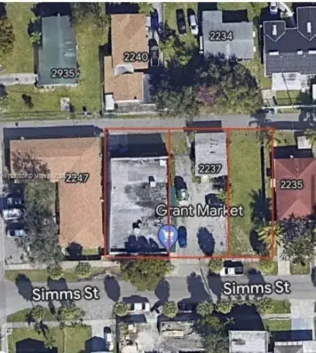 2243 Simms St, Hollywood FL 33020 photo 3