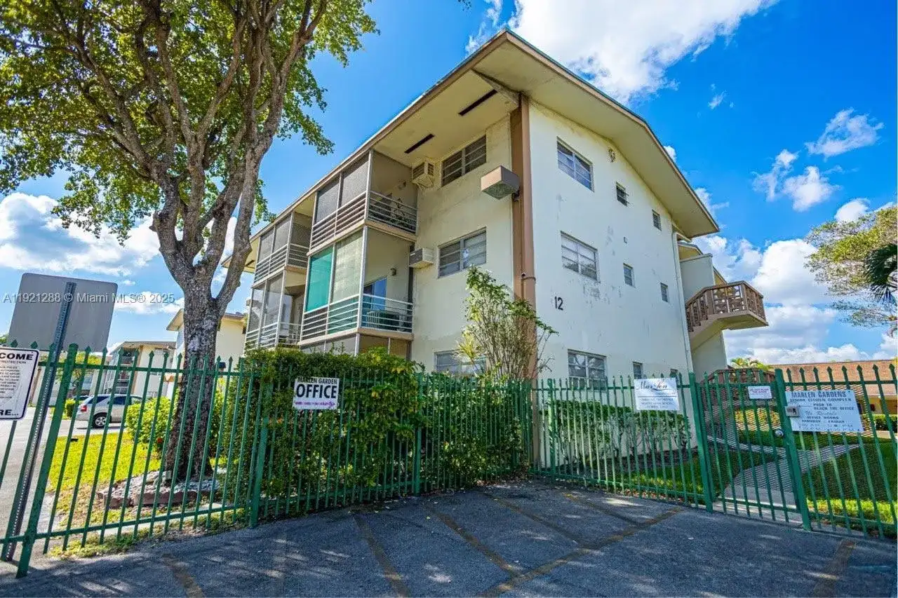 16790 NE 14th Ave # 215, Miami FL 33162 photo 2