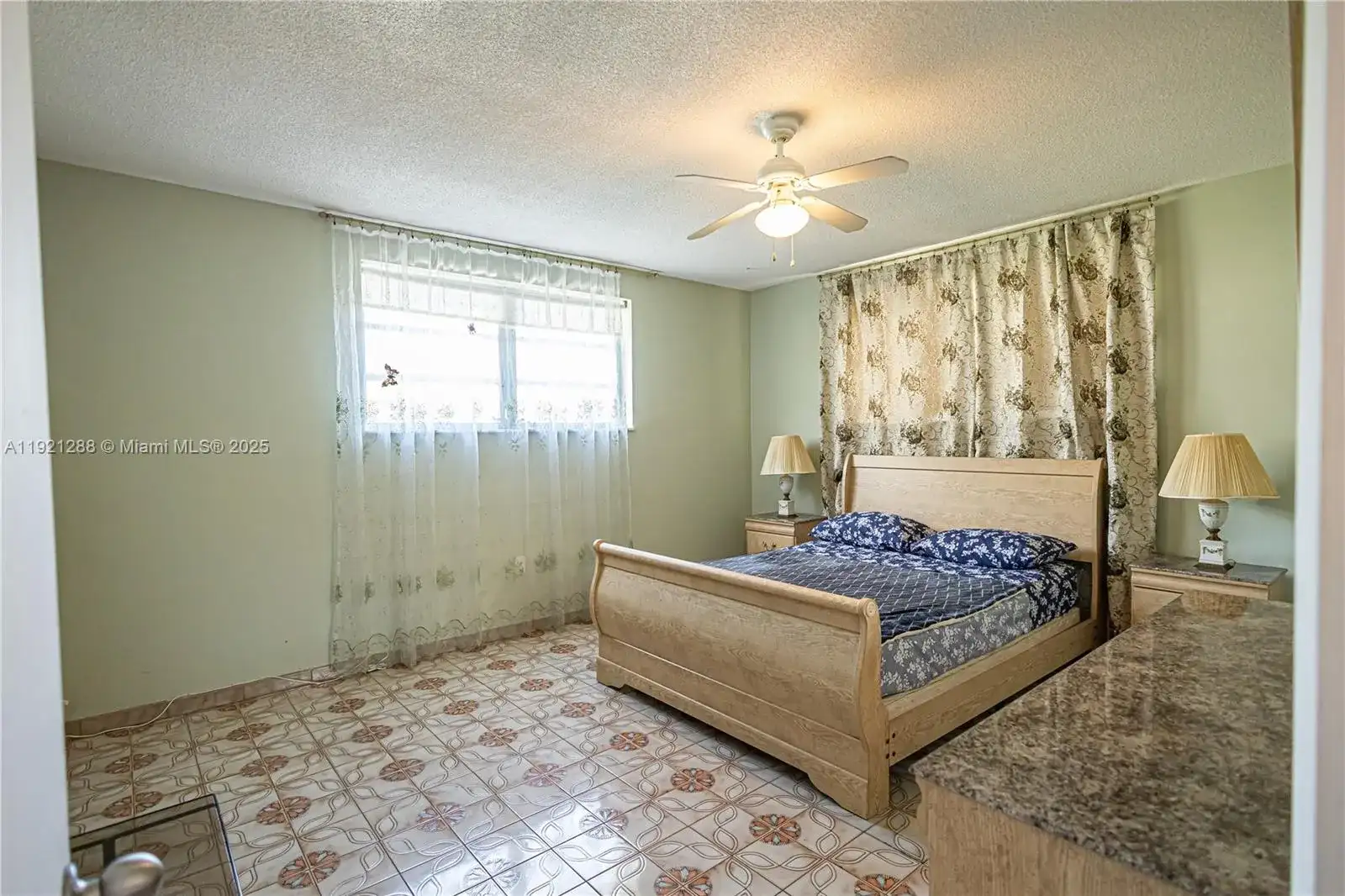 16790 NE 14th Ave # 215, Miami FL 33162 photo 5