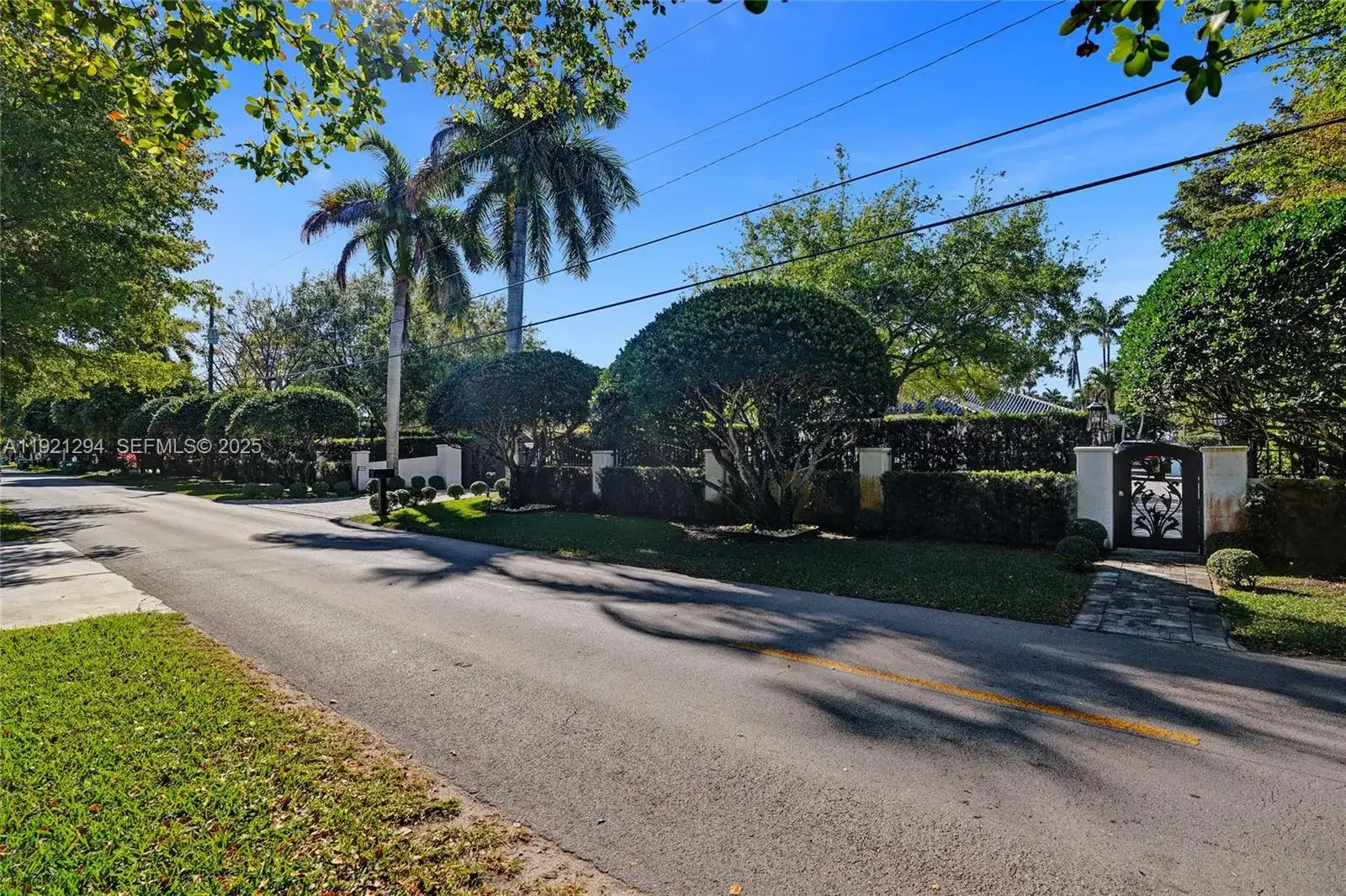 10400 SW 62nd St, Miami FL 33173 photo 3