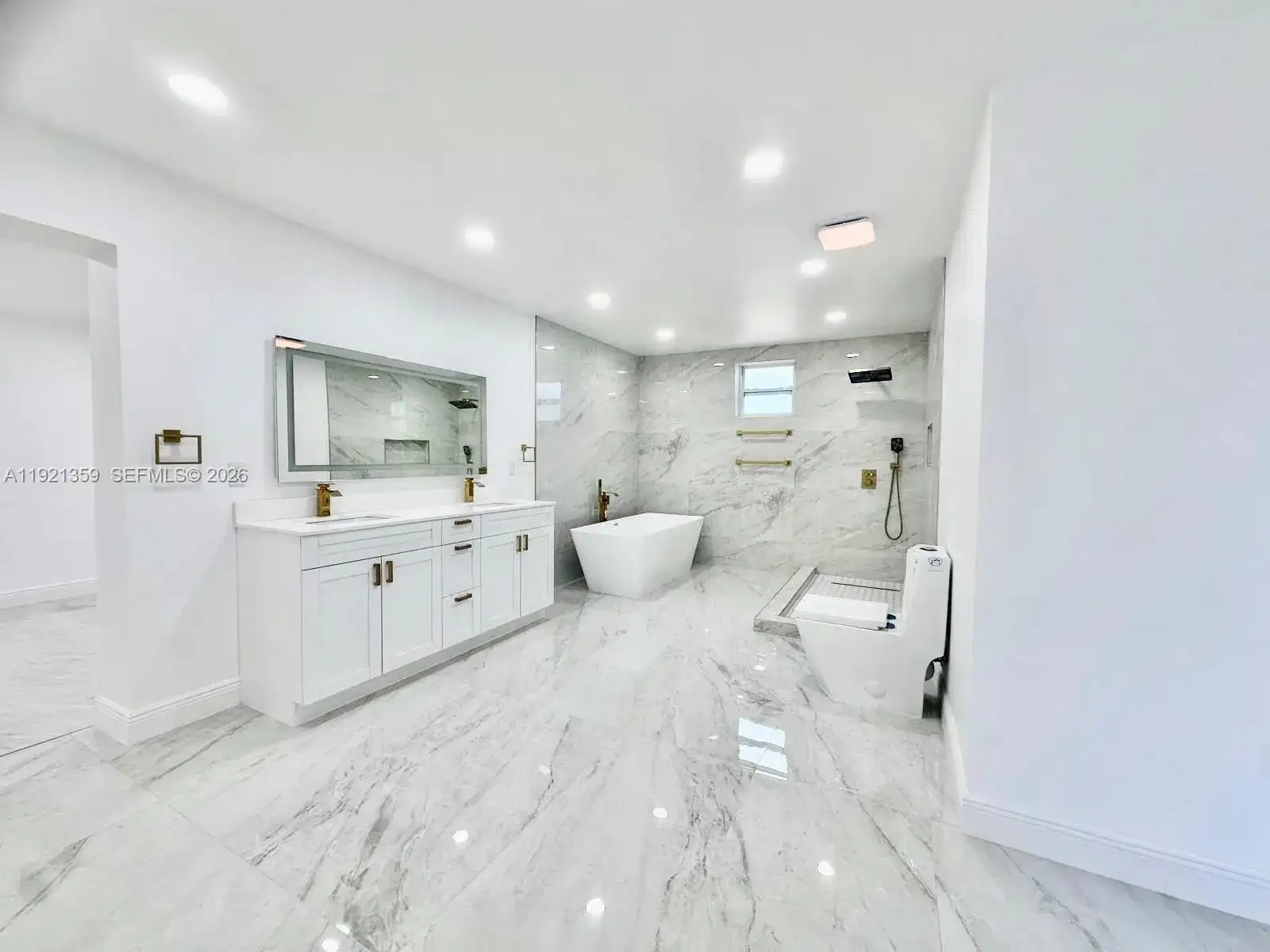 30245 SW 198th Ave, Homestead FL 33030 photo 2