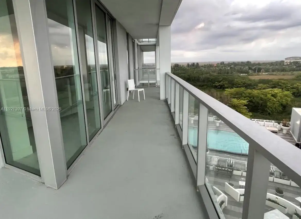 2000 Metropica Way # 1009, Sunrise FL 33323 photo 3