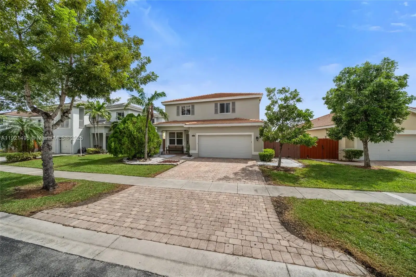 507 SE 31st Ave, Homestead FL 33033 photo 2