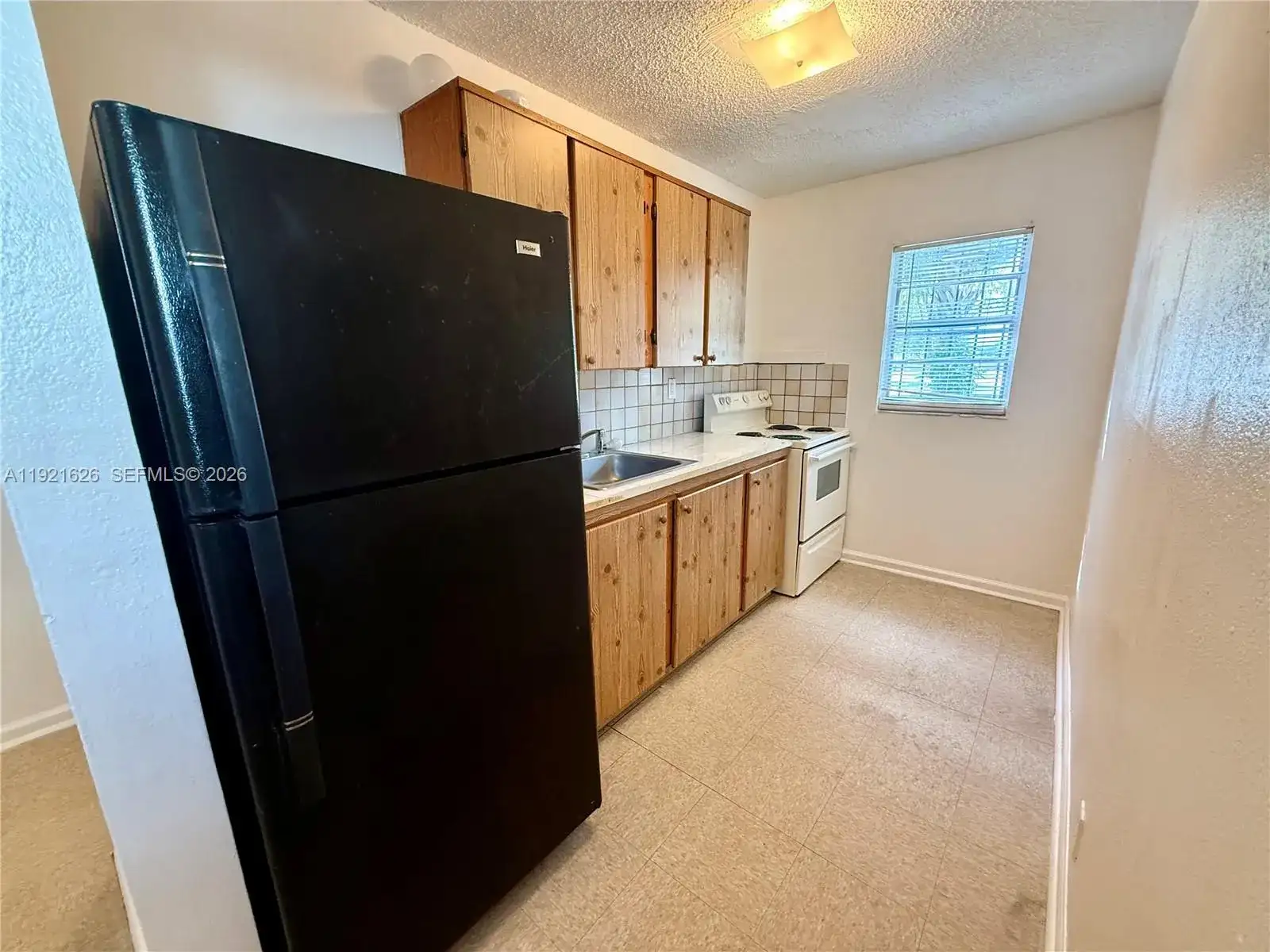724 SW 11th Ave # 1, Miami FL 33130 photo 4