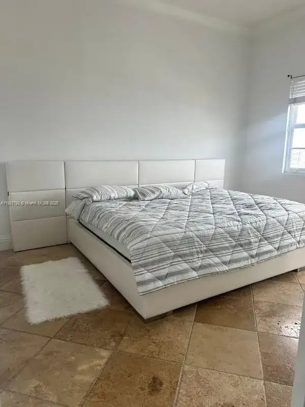 6770 Indian Creek Dr, Miami Beach FL 33141 photo 5