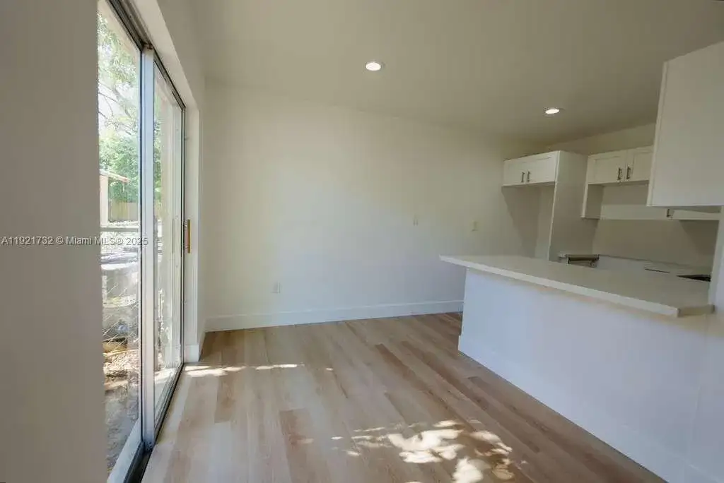 11316 Peachtree Dr # 1, Miami FL 33161 photo 2
