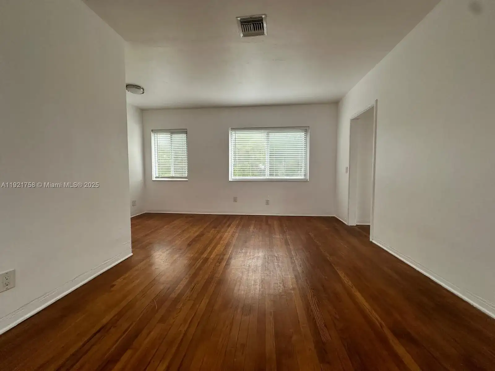 1567 S Le Jeune Rd # 3, Miami FL 33134 photo 5
