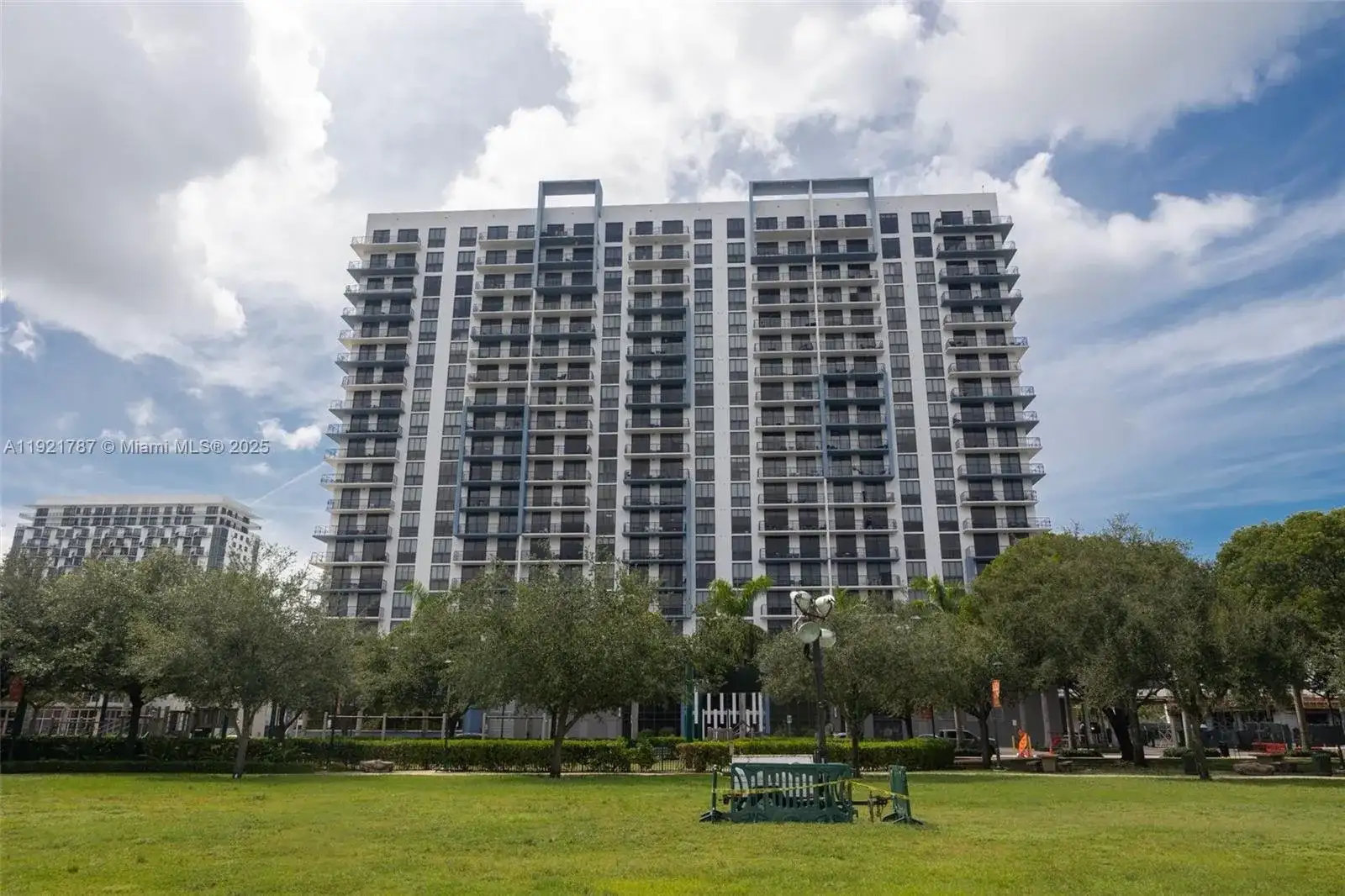 5350 NW 84th Ave # 705, Doral FL 33166 photo 2