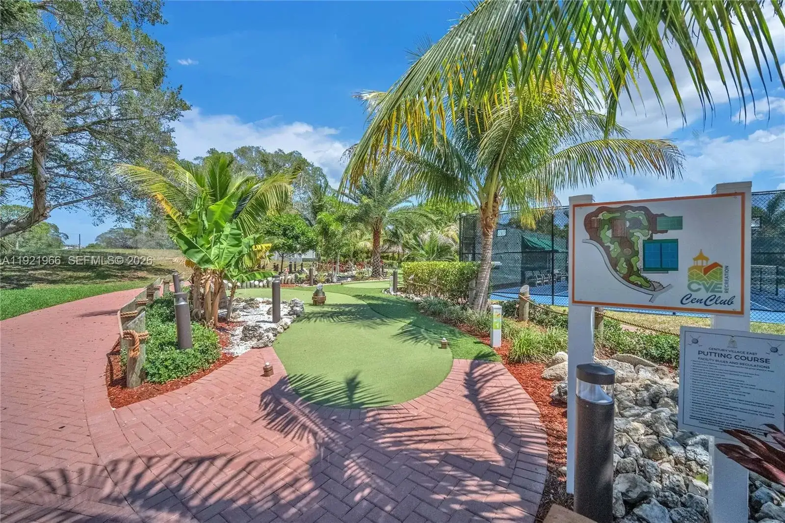 244 Durham F # 244, Deerfield Beach FL 33442 photo 2