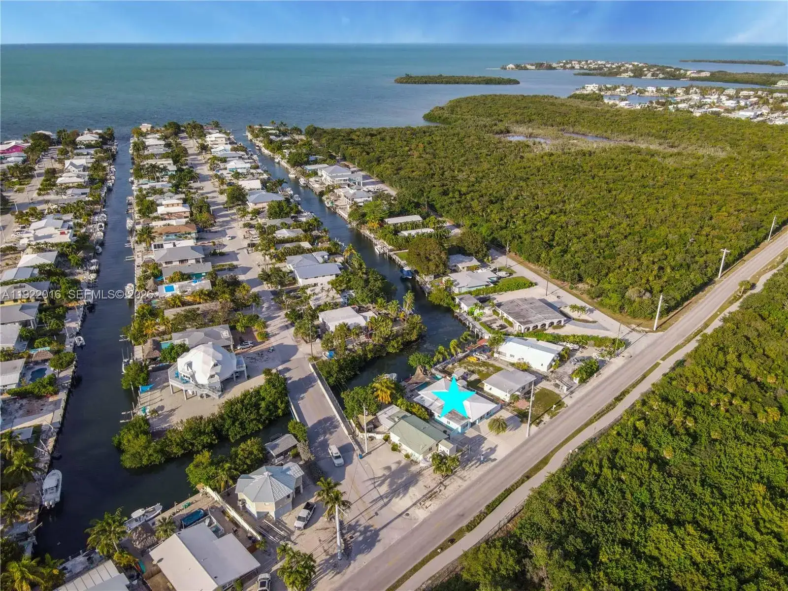 8260 Aviation Blvd, Marathon FL 33050 photo 2
