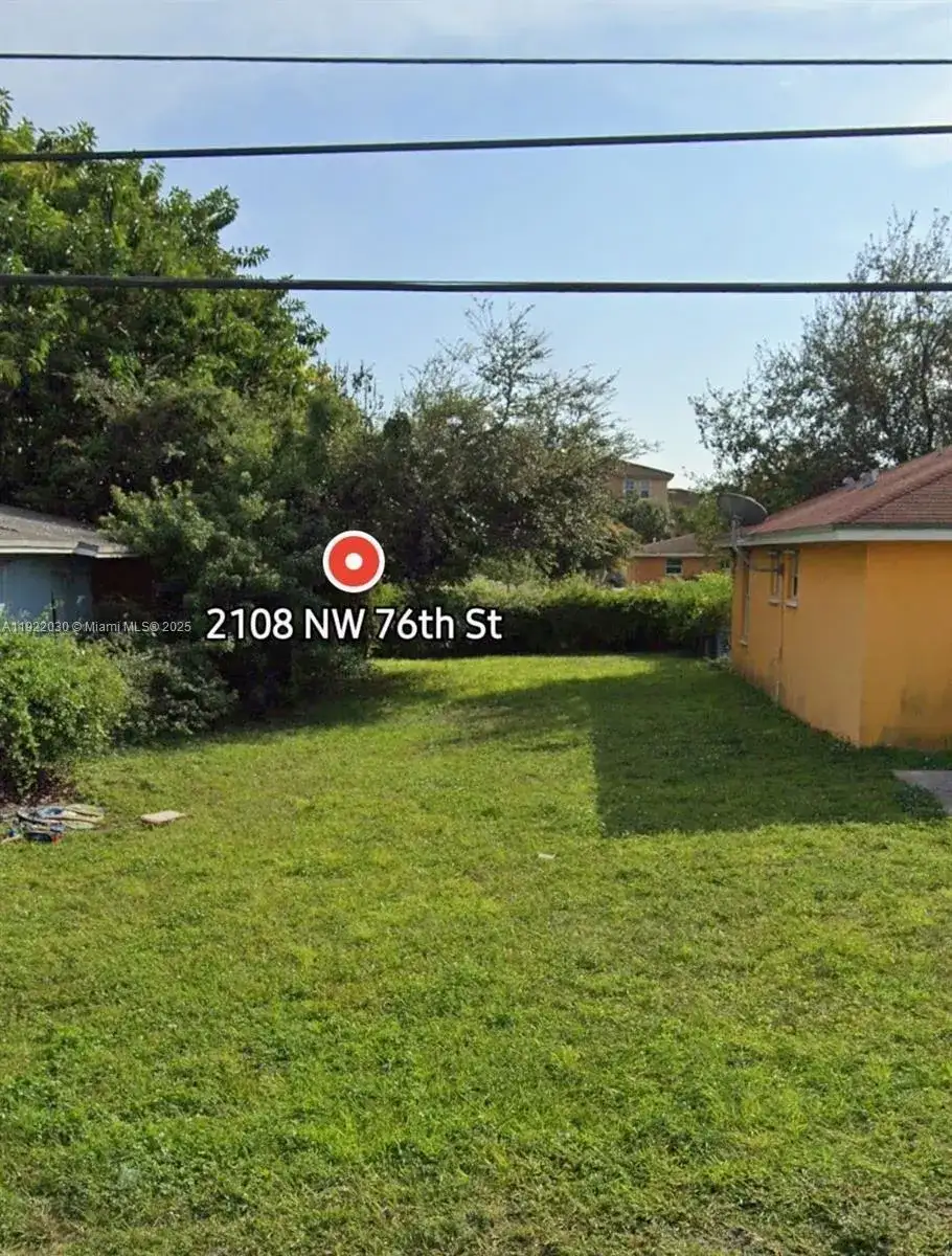 2108 NW 76th St, Miami FL 33147 photo 2