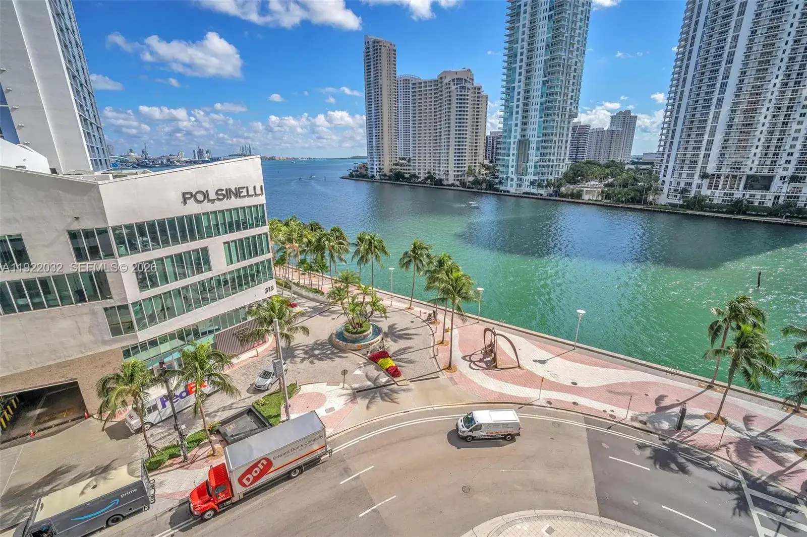 300 S Biscayne Blvd # 822, Miami FL 33131 photo 5