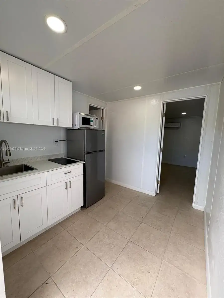 15020 NW 12th Ave side, Miami FL 33168 photo 3