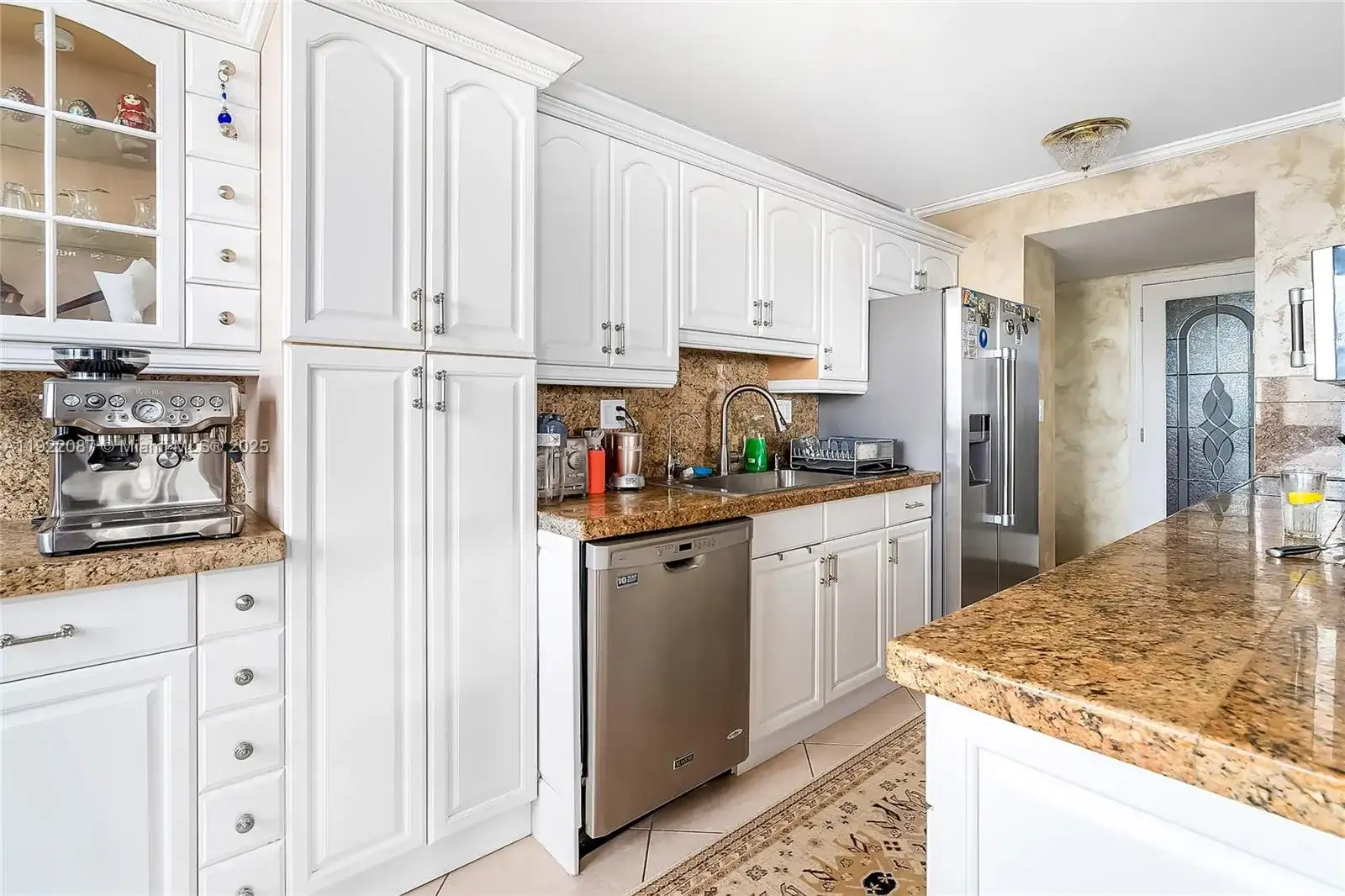 250 174th ST # 1704, Sunny Isles Beach FL 33160 photo 3